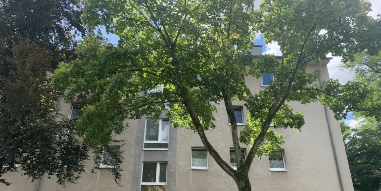 Straßenansicht