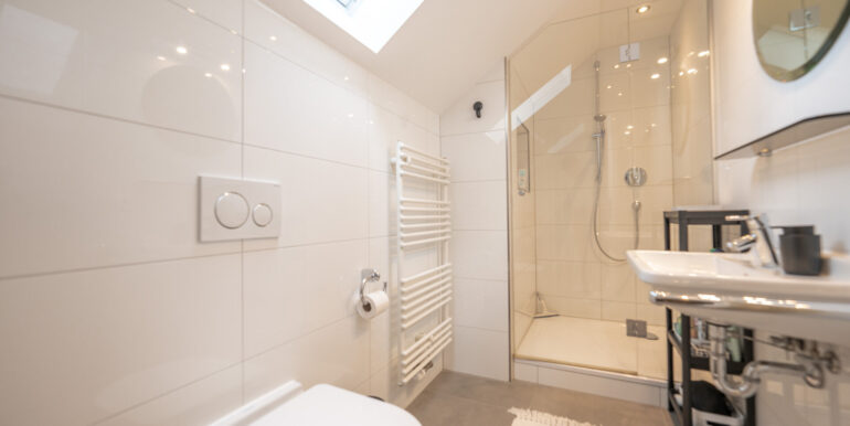 Badezimmer WHG DG
