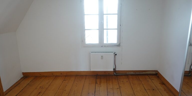 2. Schlafzimmer DG