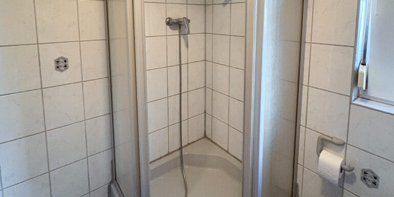Duschbad EG
