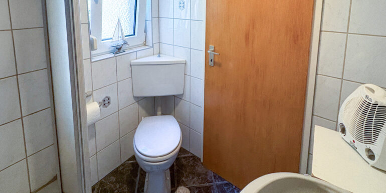 Duschbad EG