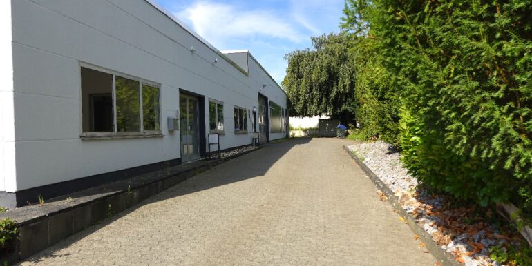 Seitliche Zufahrt