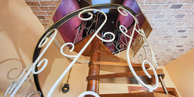 Wendeltreppe zum OG