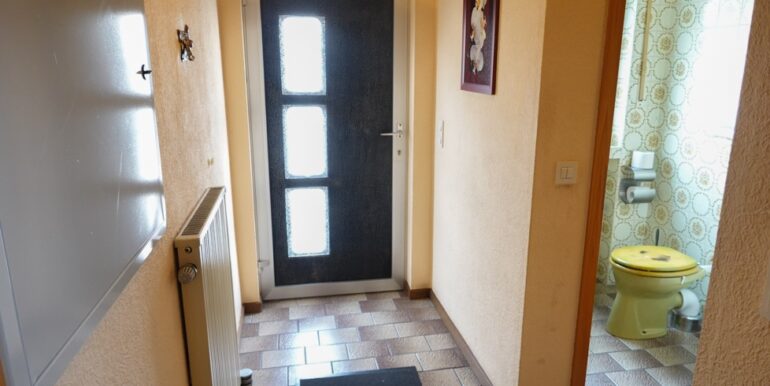 Windfang mit Garderobe