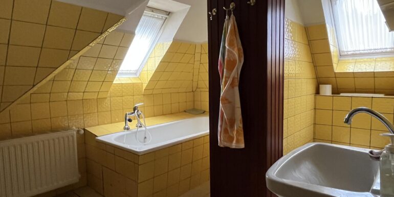 Badezimmer DG