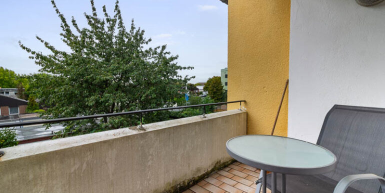 Südwest-Balkon – perfekt für sonnige Auszeiten.