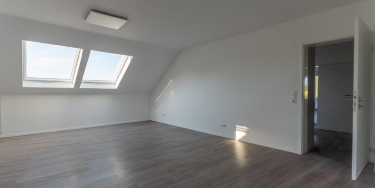 Großzügiges Wohn-/ Esszimmer