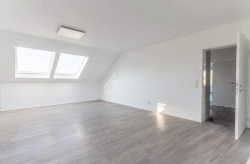 Großzügiges Wohn-/ Esszimmer