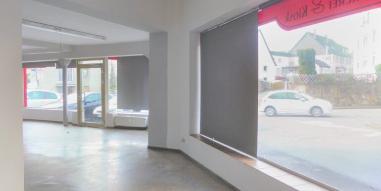 Vordere Gewerbeeinheit