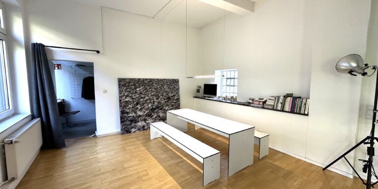 2. Blick Büro