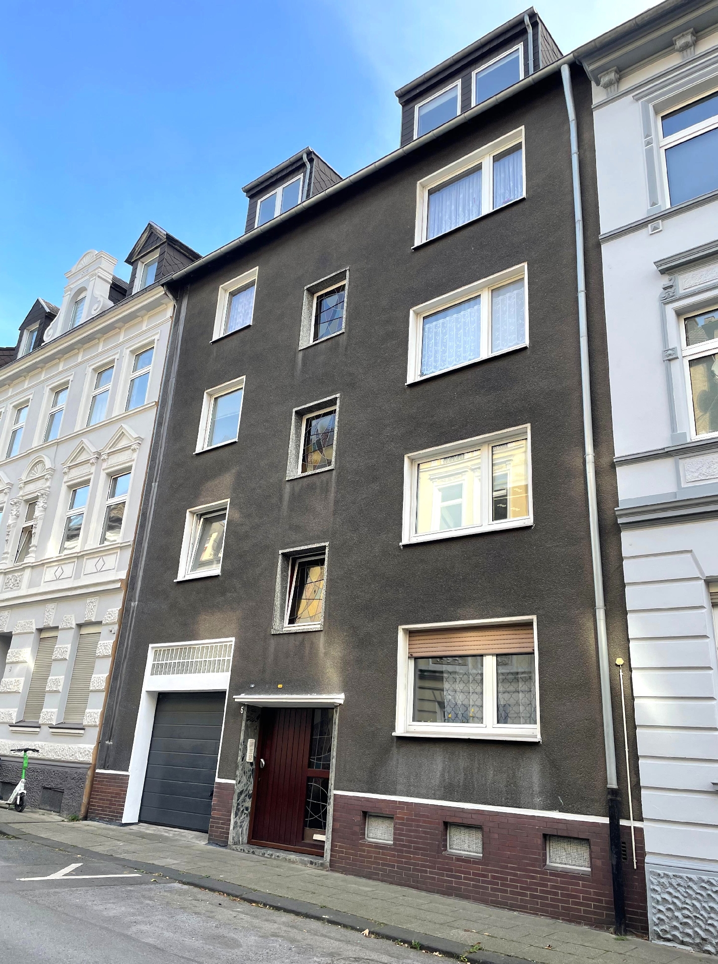 Gepflegtes Mehrfamilienhaus, Nähe Innenstadt!