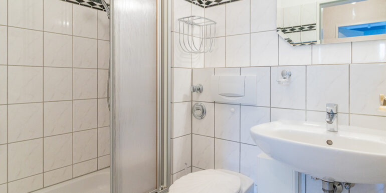 Bad mit Dusche