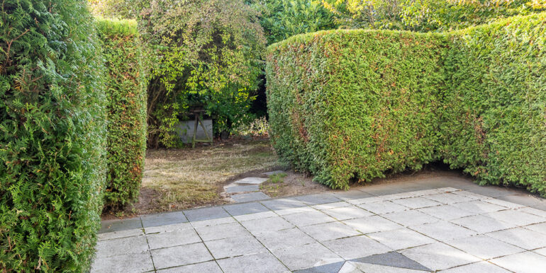 Terrasse mit Garten