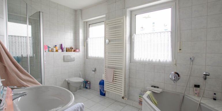 OG Badezimmer