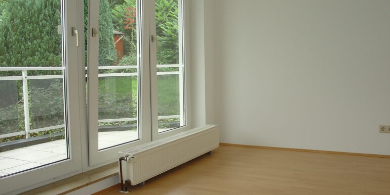 Schlafzimmer 2 leer