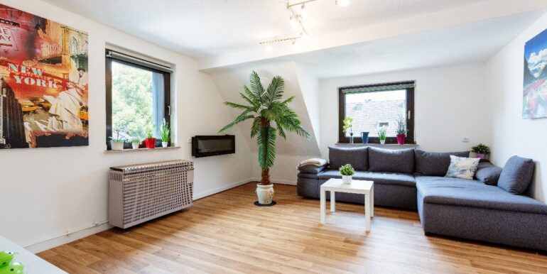 Wohnzimmer im DG