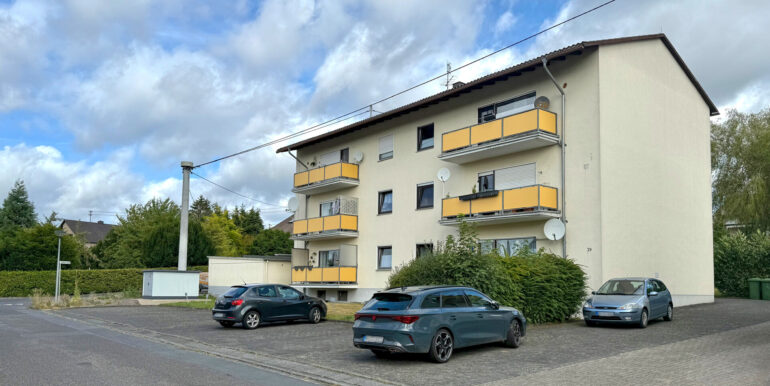 Straßenansicht Haus 1