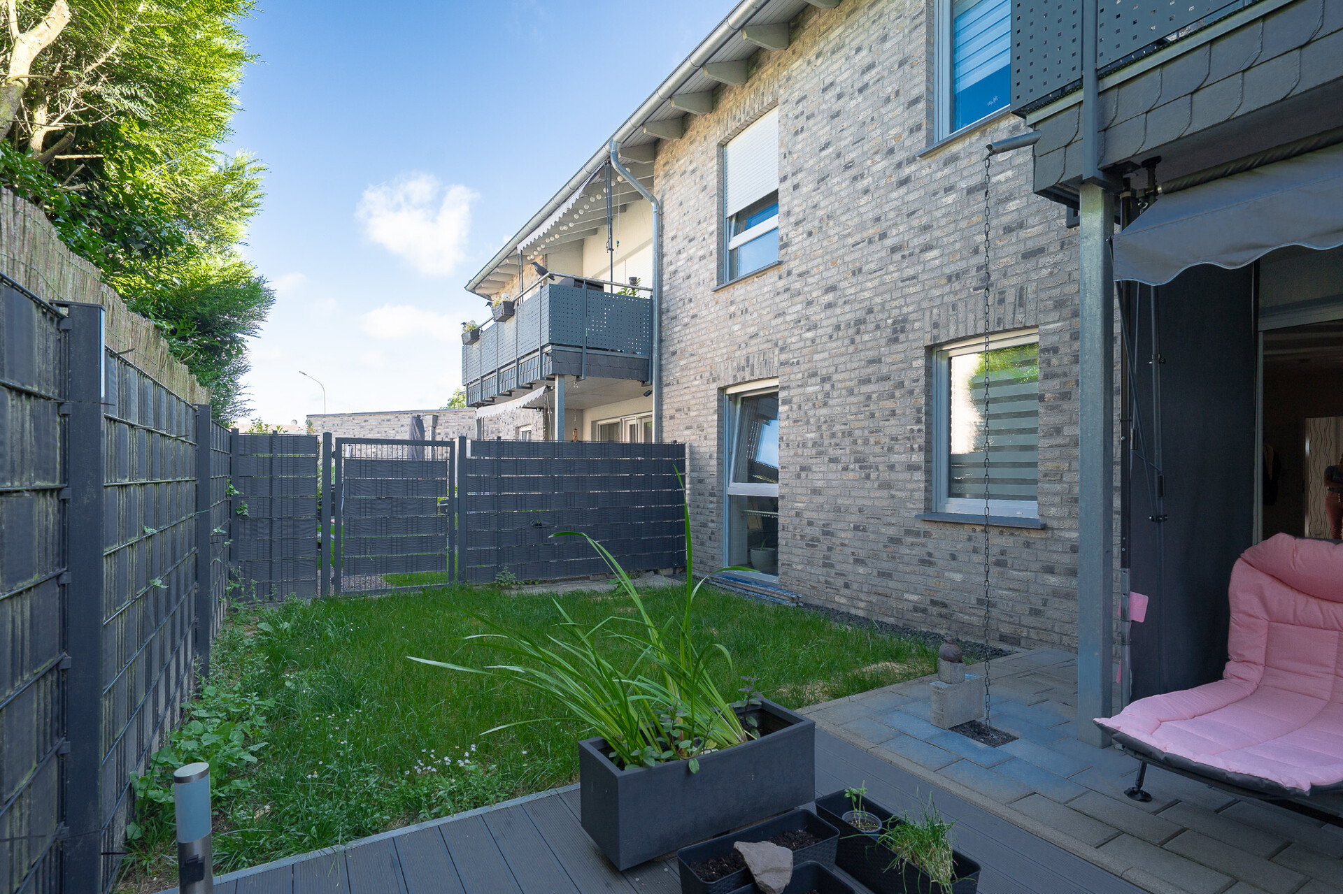 Ihr Rückzugsort mit Terrasse, eingezäuntem Gartenanteil und gemütlichem Wohngefühl