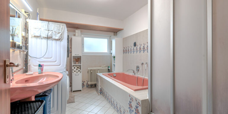 Badezimmer Untergeschoss