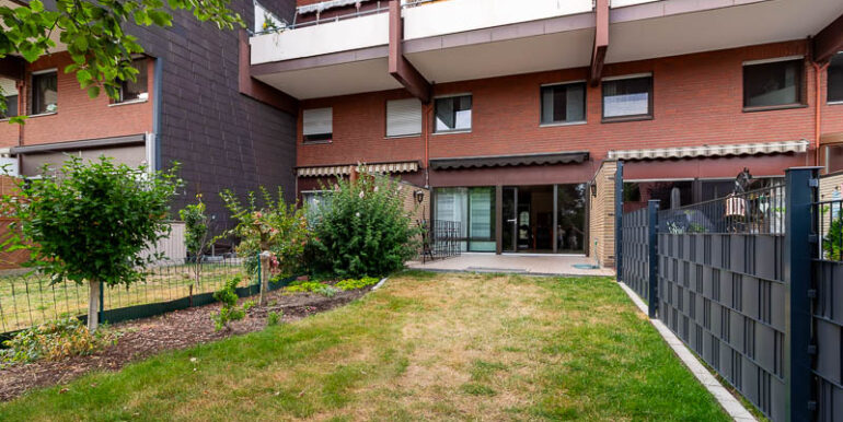 Eigener Gartenbereich direkt an der Terrasse – ideal für Familien und Sonnenliebhaber.