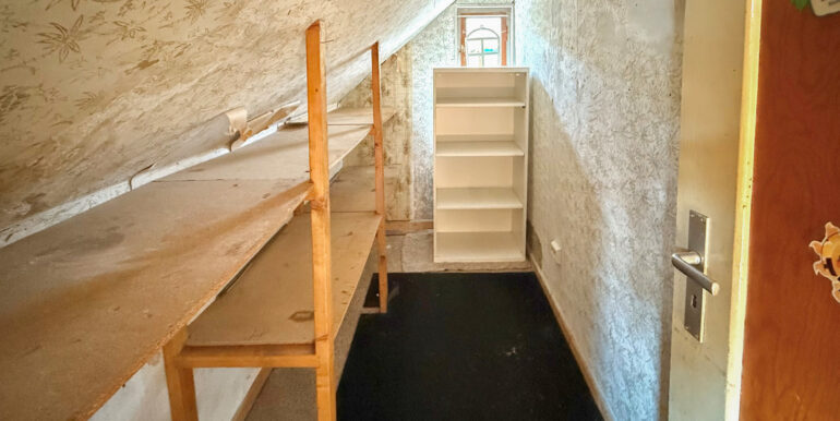 OG links Abstellraum