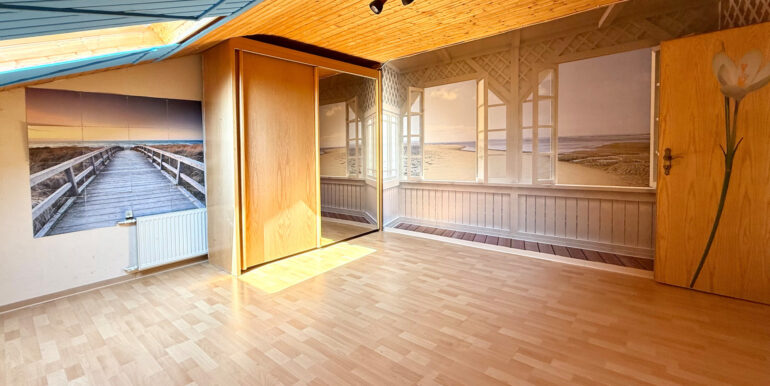 DG links Schlafzimmer (1)