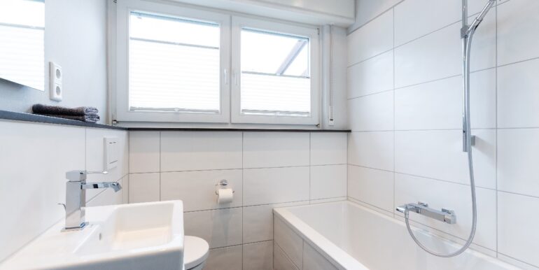 Wannenbad im Erdgeschoss