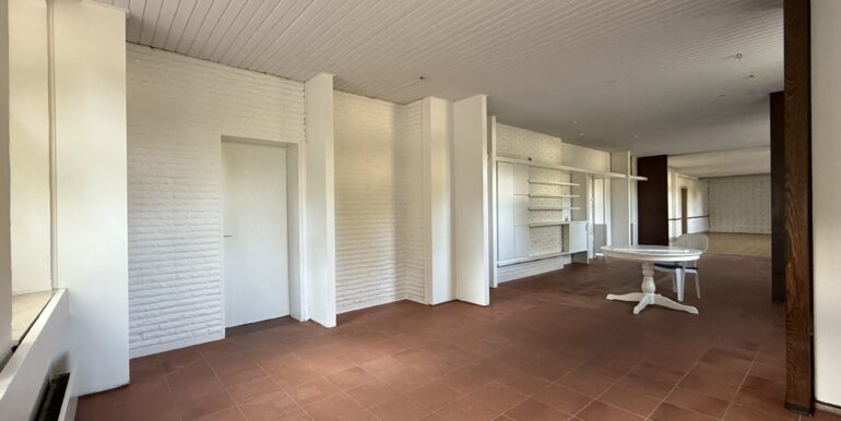 Gewerbe EG rechts vorne