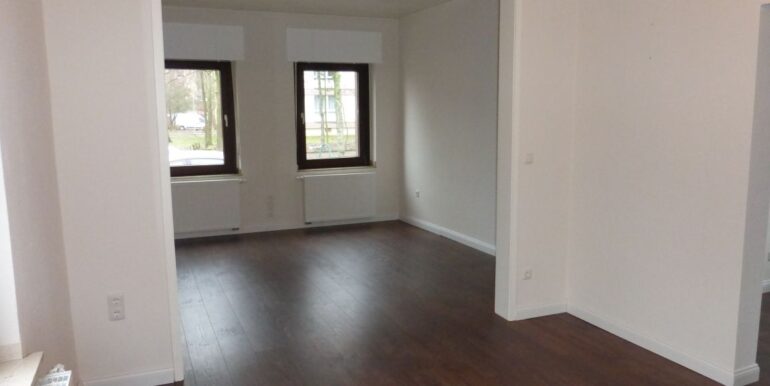 geräumiges Wohn-/Esszimmer ...