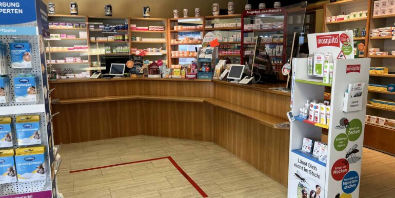 Verkaufsraum mit Theke