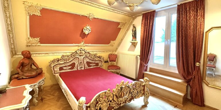 zweites Schlafzimmer...