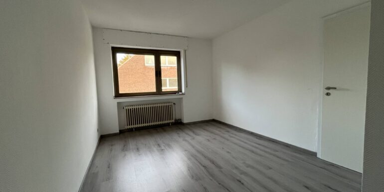 Kinder-/Arbeitszimmer