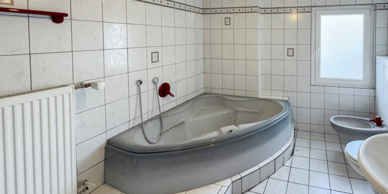 Tageslichtbad OG Haus 3