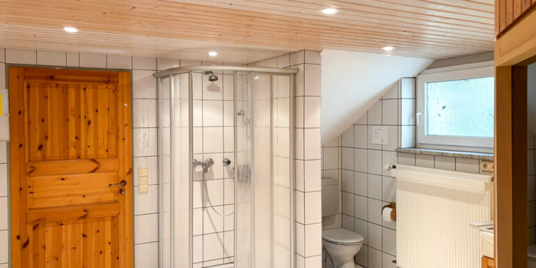 Sauna / Bad KG rechts