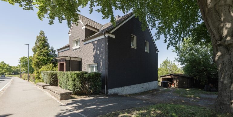 Hausansicht Straßenseite