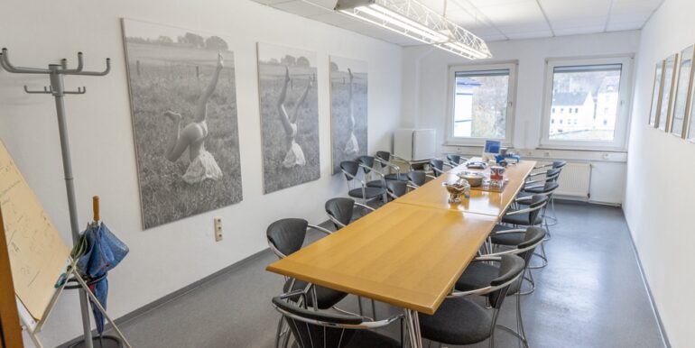 Besprechungsraum (untere Etage)