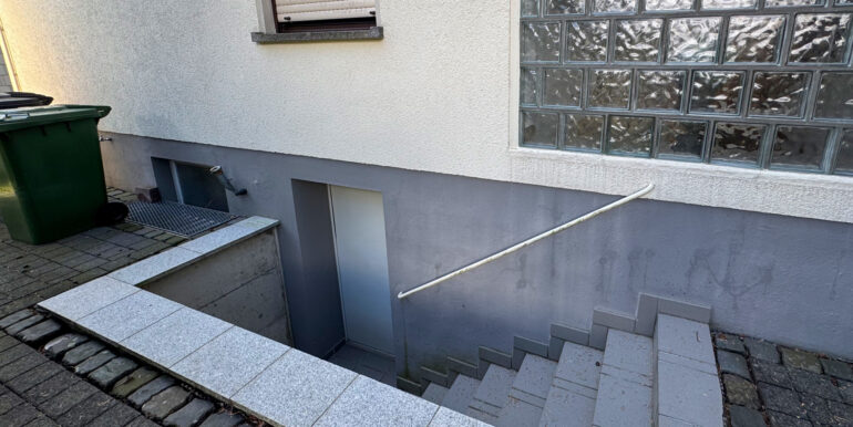 Kellerzugang vom Garten