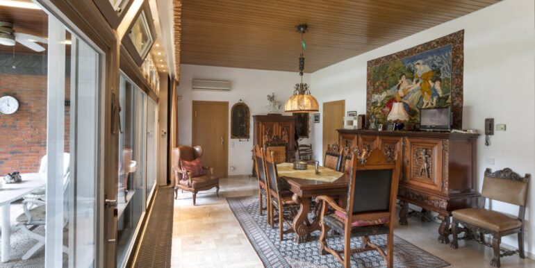 Möglicher zentraler Empfangsbereich im EG