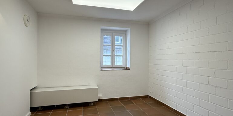 Büro/Behandlungszimmer 1