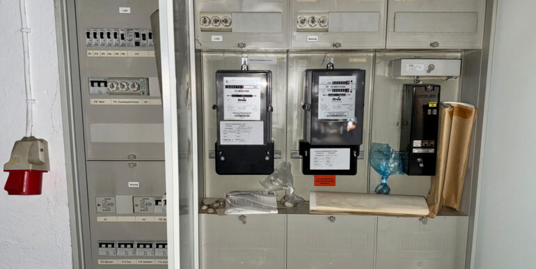 Haus Nr. 4 EG Elektrokasten