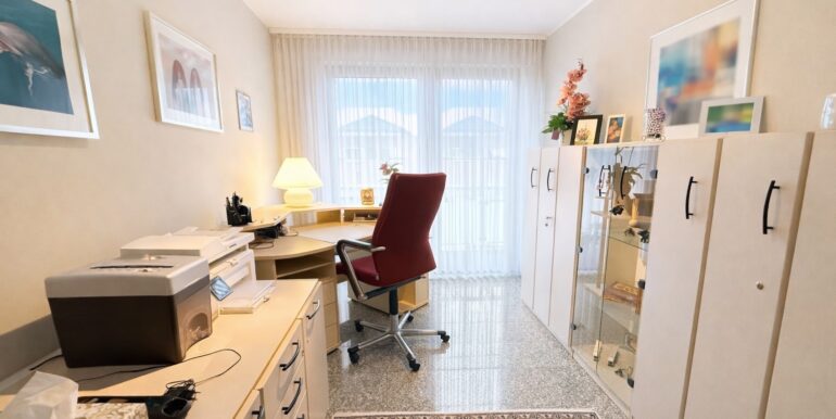 Kind / Arbeitszimmer