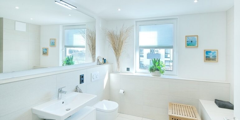 Wannenbad im Obergeschoss