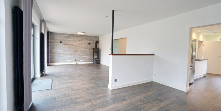 großzügig und offen