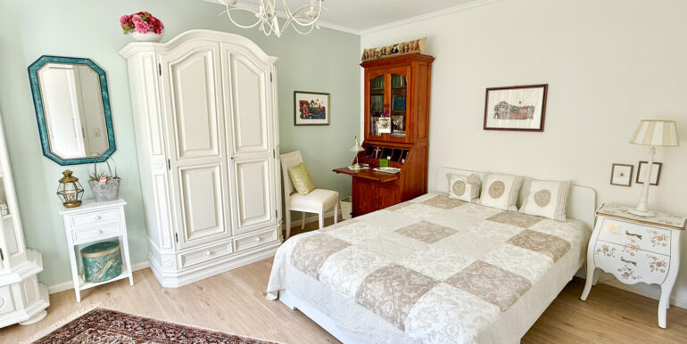 UG Schlafzimmer
