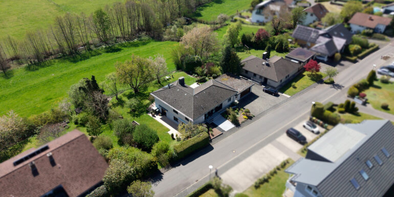 Straßenansicht
