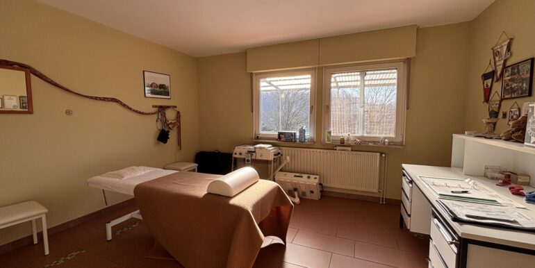 Schlafzimmer/Büro EG