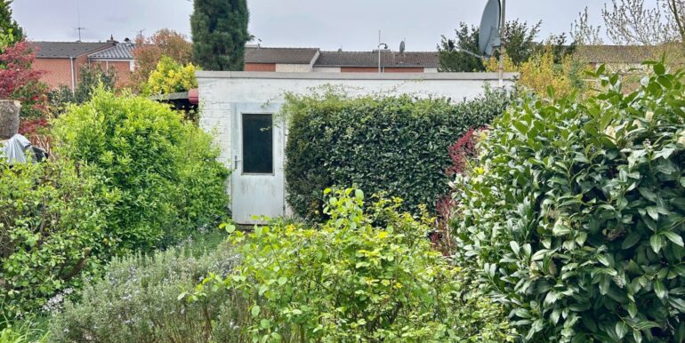 Garten/Zugang Garage