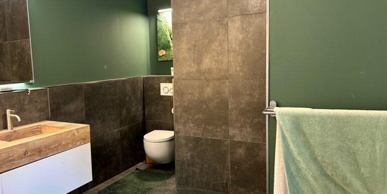 Elternbad im Erdgeschoss