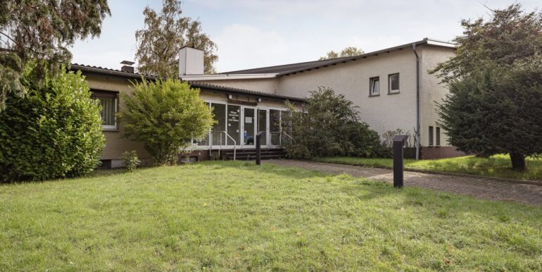 Außenansicht Gemeindehaus