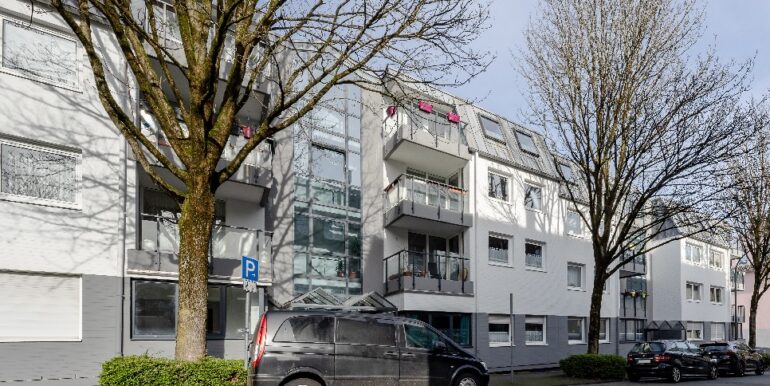 Straßenansicht
